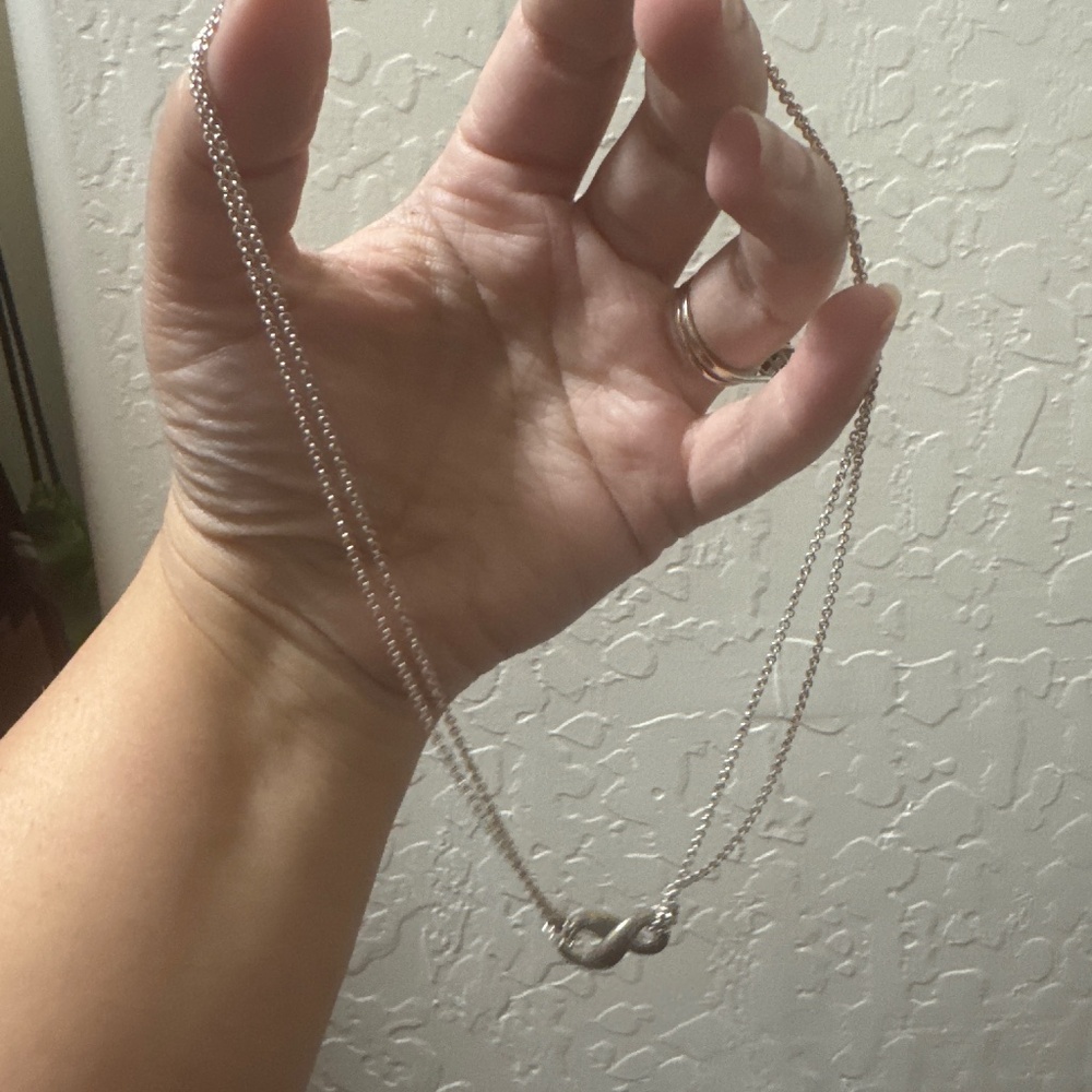 Tiffany infinite necklace sterling silver
